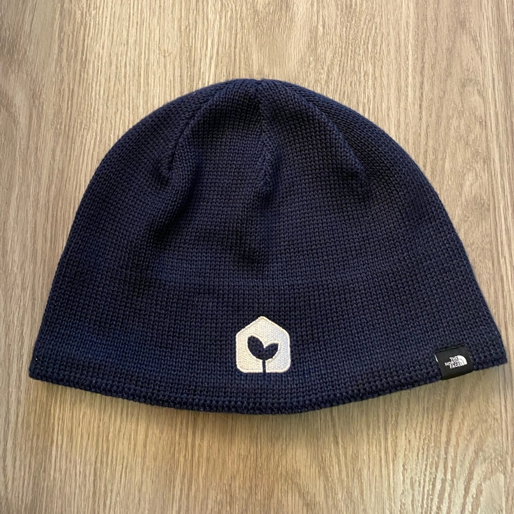 Genuine THE NORTH FACE Blue BEANIE one size with logo patch